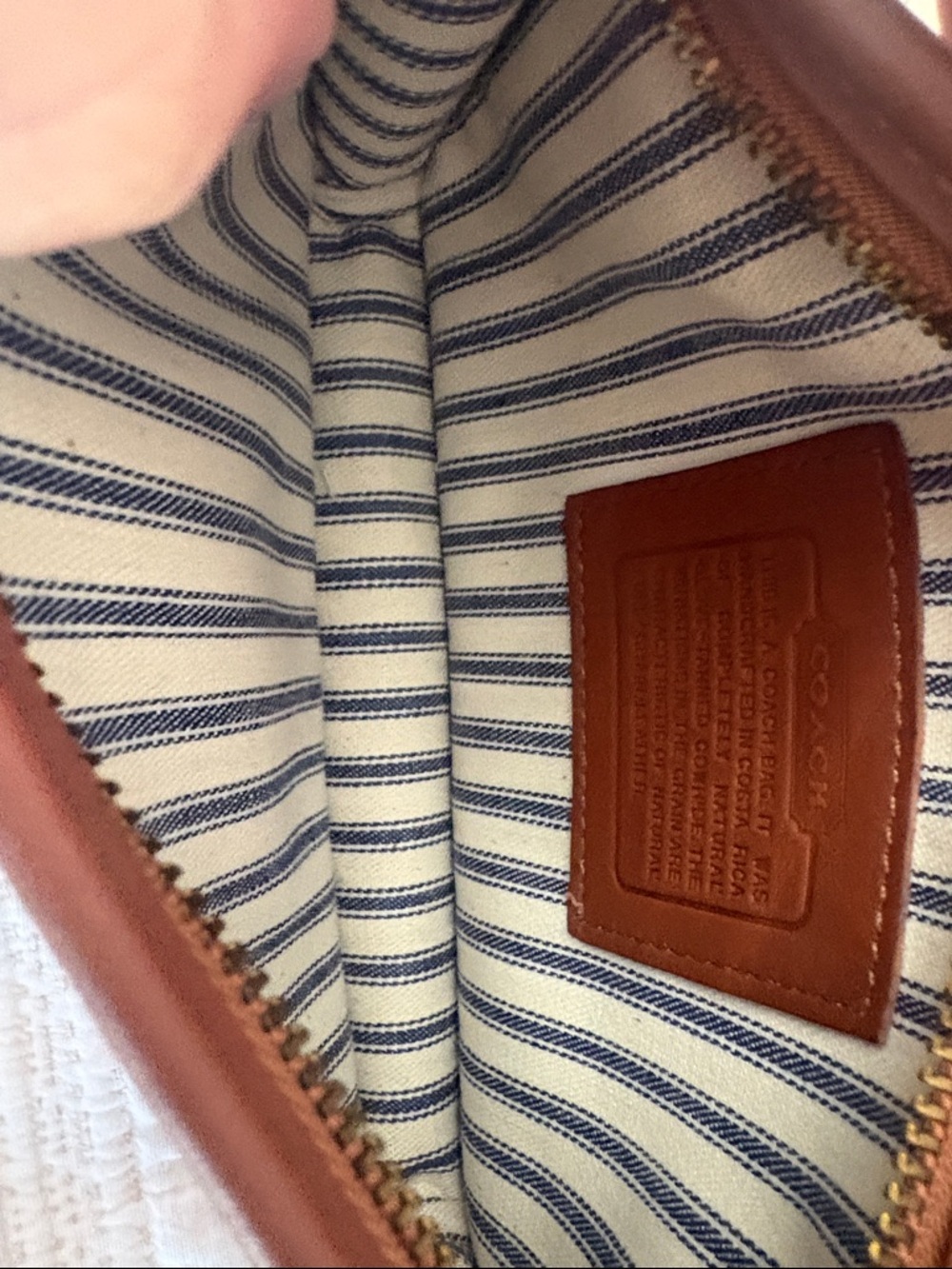 Coach Brown Leather Zip Wallet with Tag and Chain - Picture 2 of 4